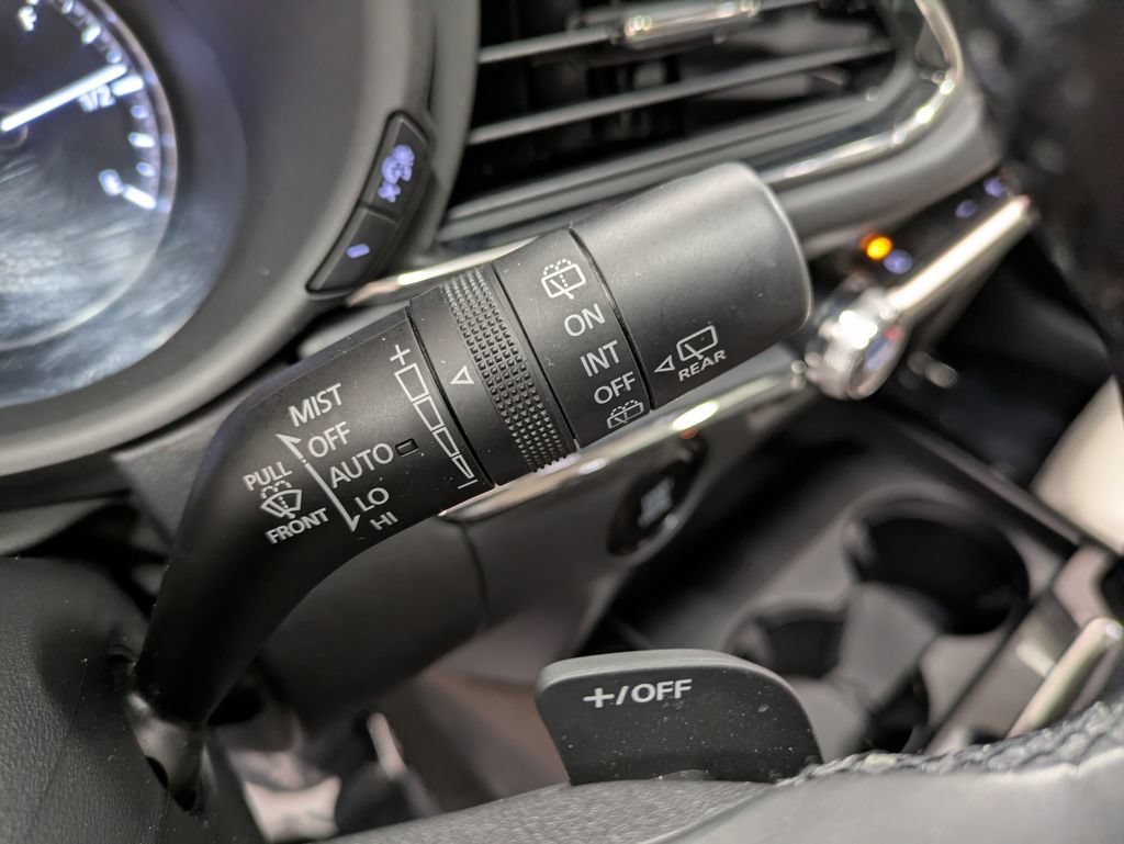 Certified 2023 MAZDA CX-30 AWD 2.5 S w/ Premium Package image 21