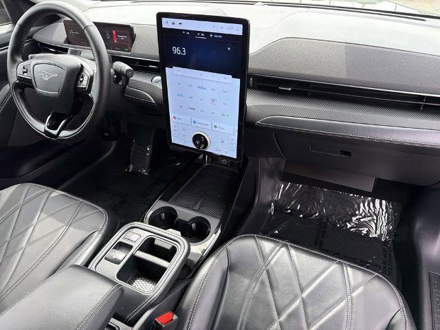 Certified 2025 Ford Mustang Mach-E Select image 23