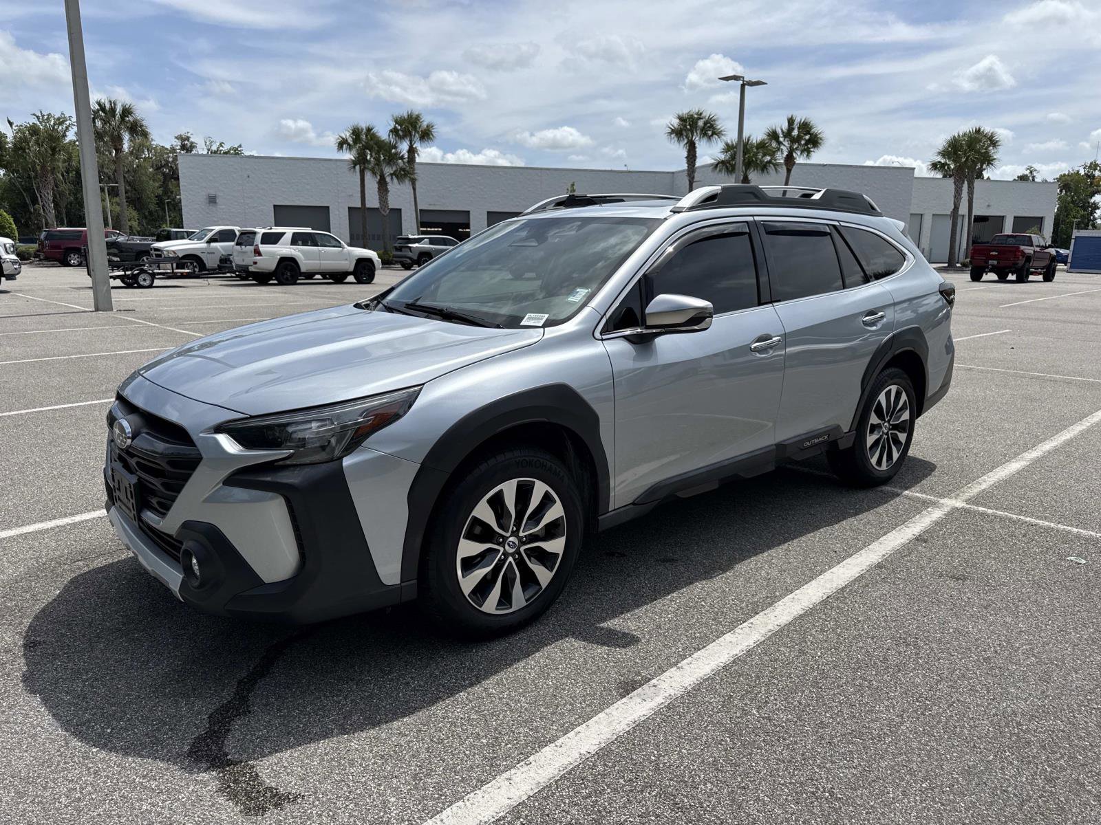 Used 2023 Subaru Outback Touring XT image 8