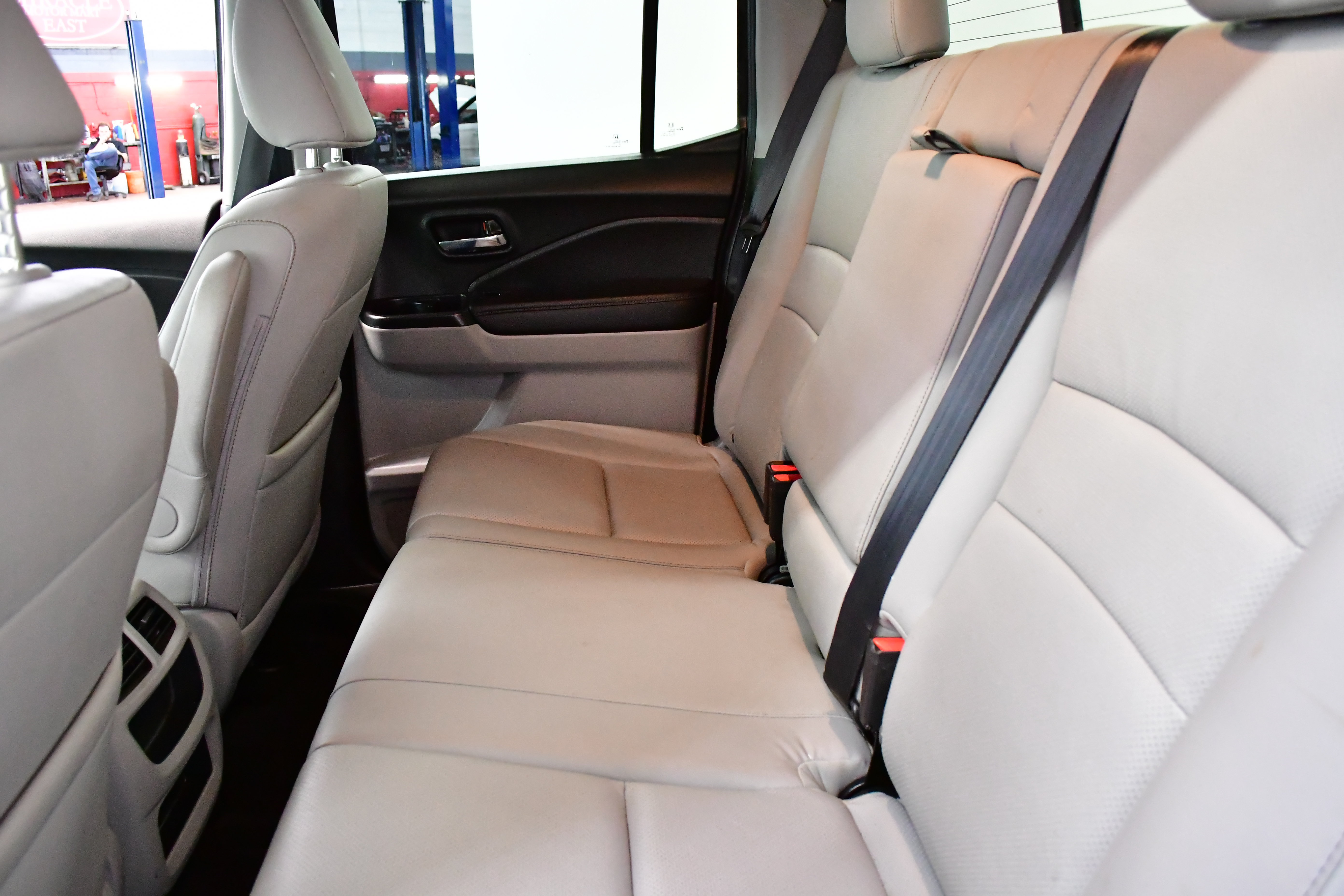 Used 2023 Honda Ridgeline RTL image 11