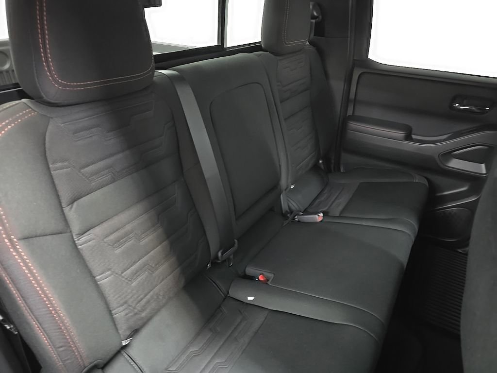Used 2023 Nissan Frontier PRO-4X w/ Pro Convenience Package image 16