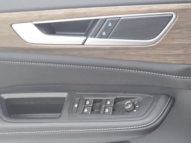 Certified 2025 Volkswagen Atlas SEL AWD/4WD image 30