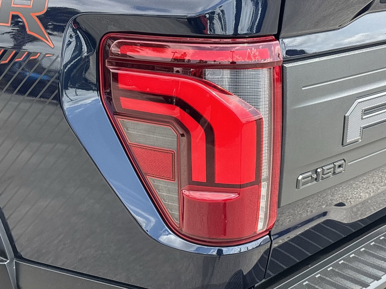 Used 2024 Ford F150 Raptor AWD/4WD image 7