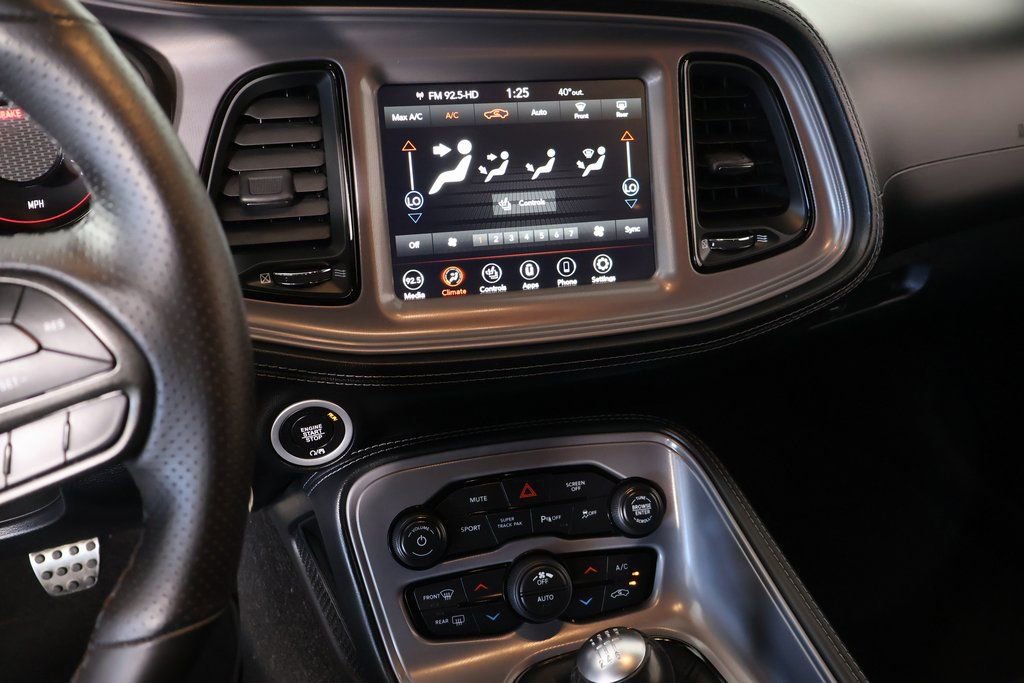 Used 2023 Dodge Challenger R/T w/ Plus Package image 5
