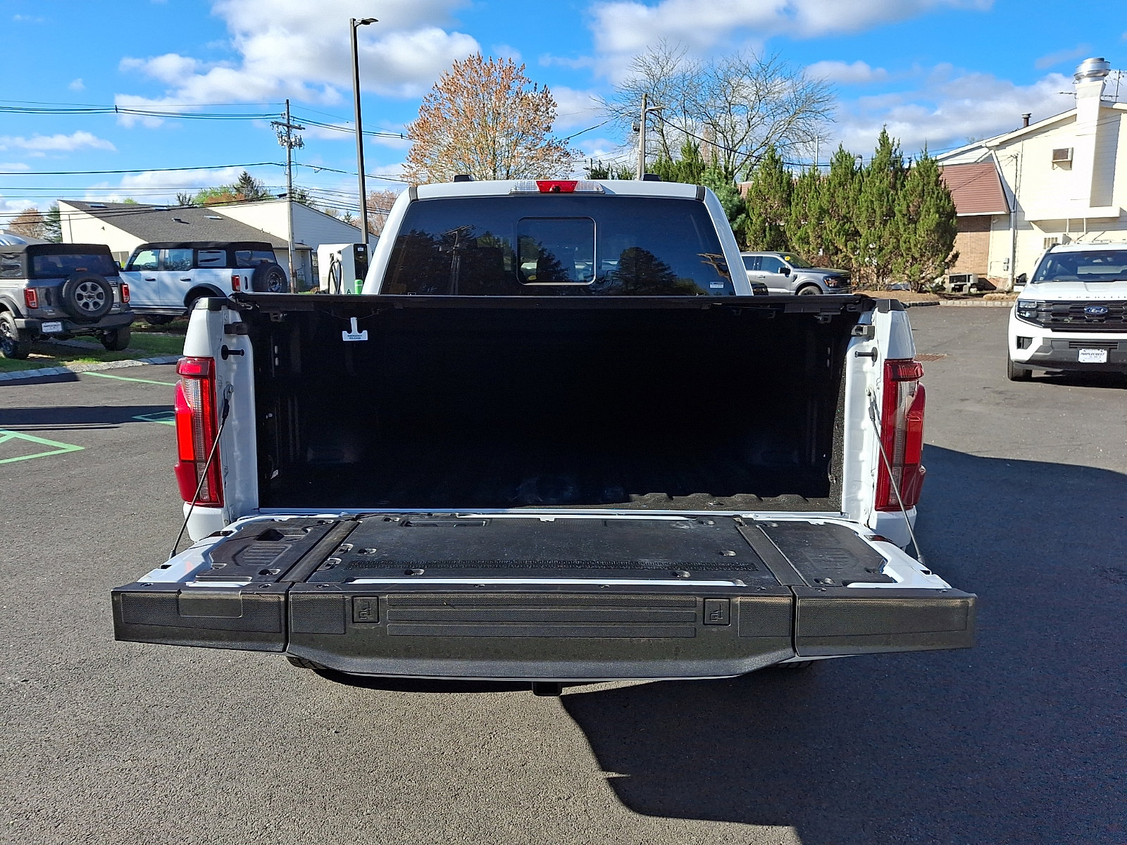 Used 2025 Ford F150 Platinum w/ Equipment Group 702A High image 30