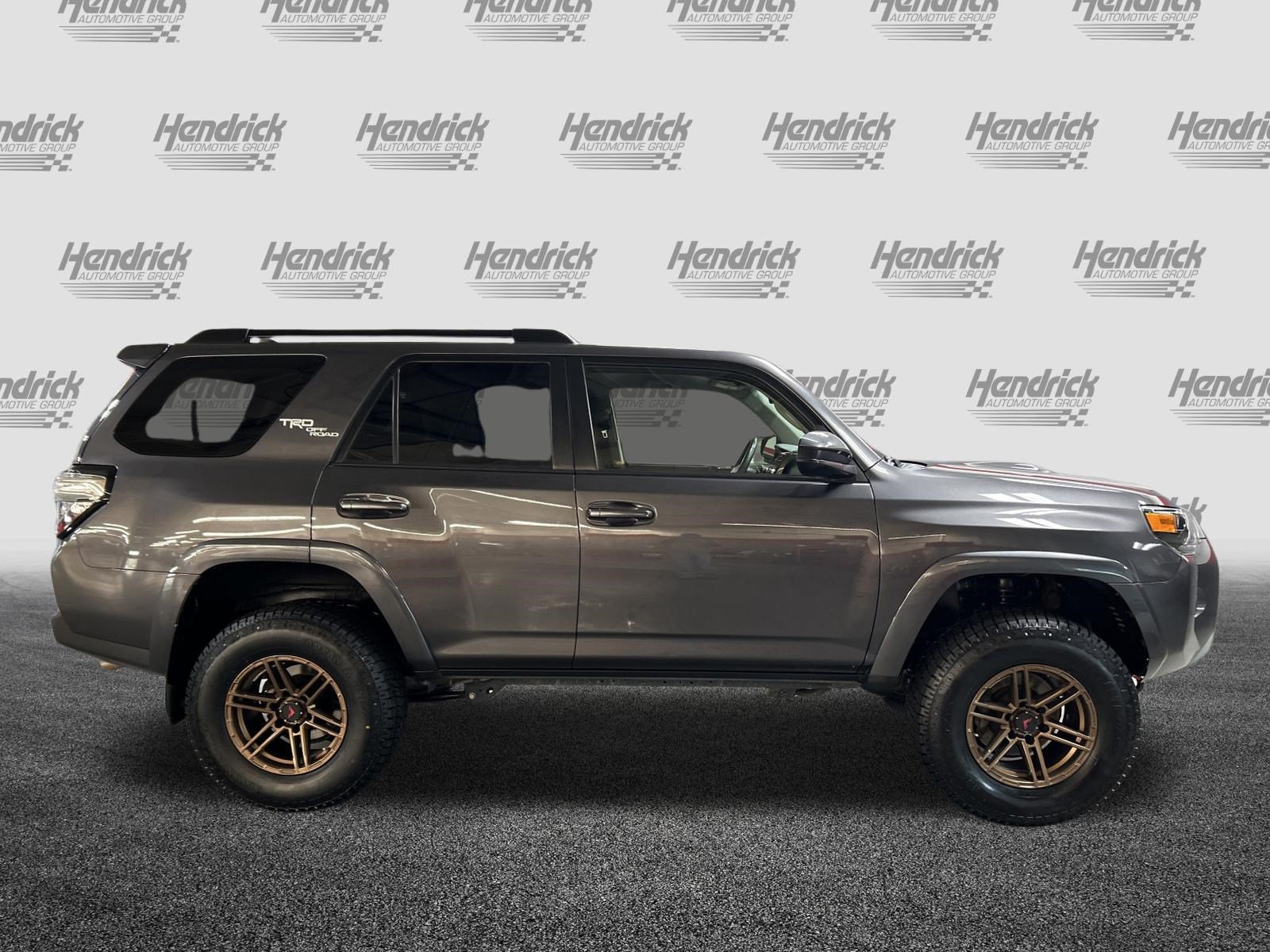 Used 2019 Toyota 4Runner TRD Off-Road AWD/4WD image 11