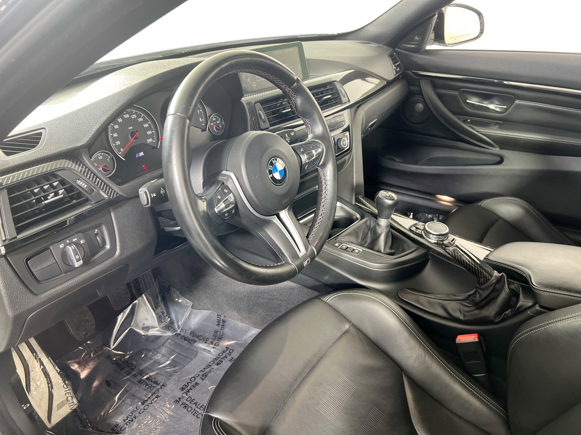 Used 2015 BMW M4 image 9