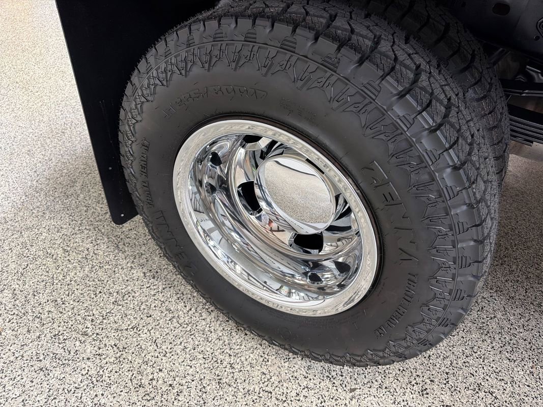 Used 2014 RAM 3500 Tradesman w/ Chrome Appearance Group AWD/4WD image 44