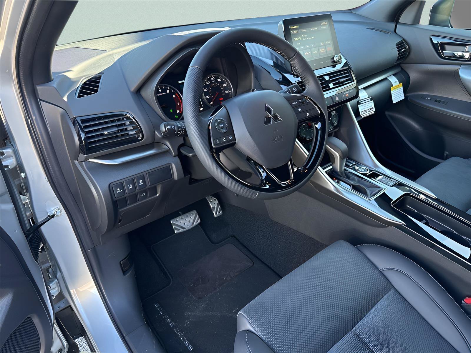 New 2026 Mitsubishi Eclipse Cross AWD image 23