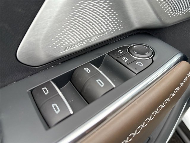 New 2026 GMC Acadia Denali Ultimate w/ LPO, Floor Liner Package image 13