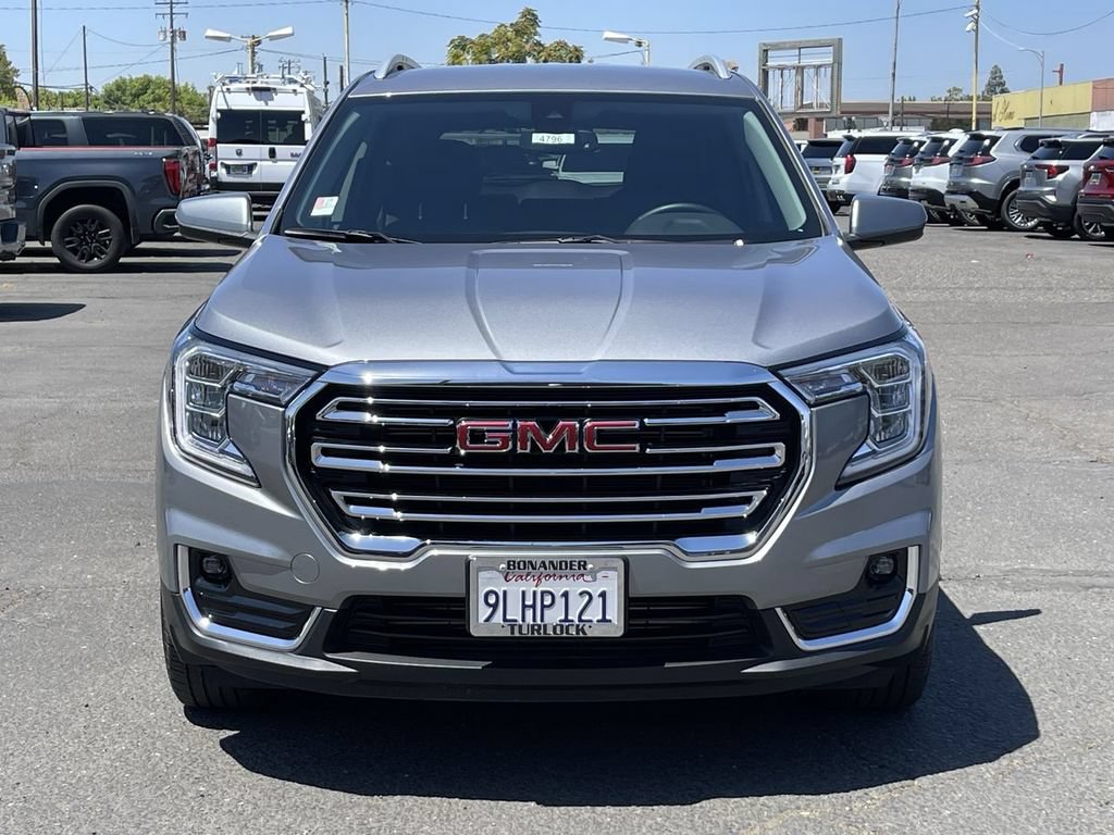 Certified 2024 GMC Terrain SLT FWD image 34