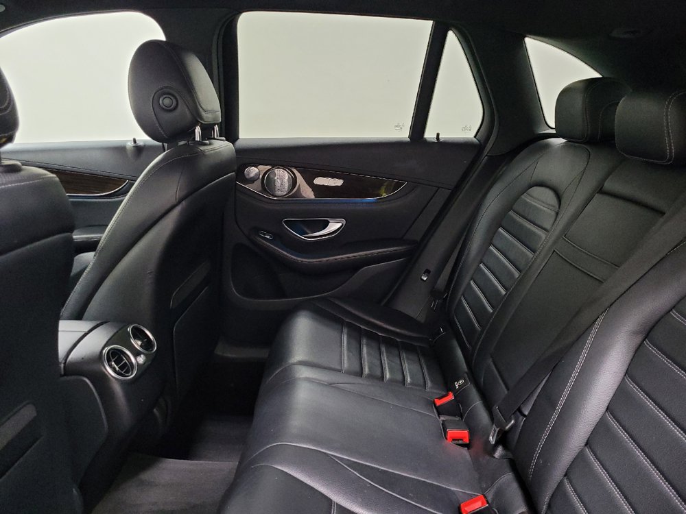 Used 2016 Mercedes-Benz GLC 300 4MATIC image 18