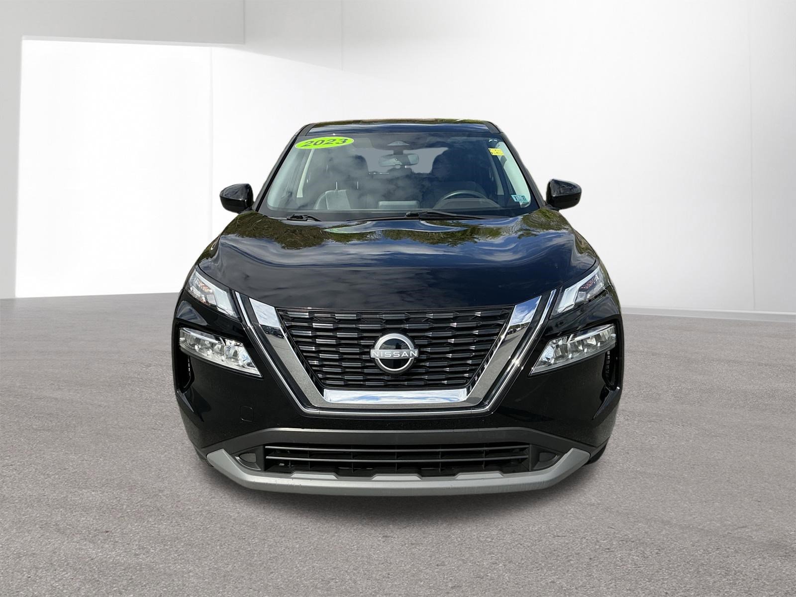 Used 2023 Nissan Rogue SV AWD/4WD image 8