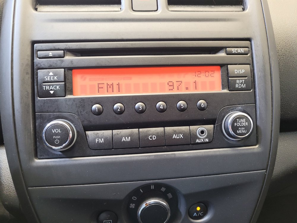 Used 2018 Nissan Versa S Plus FWD image 25