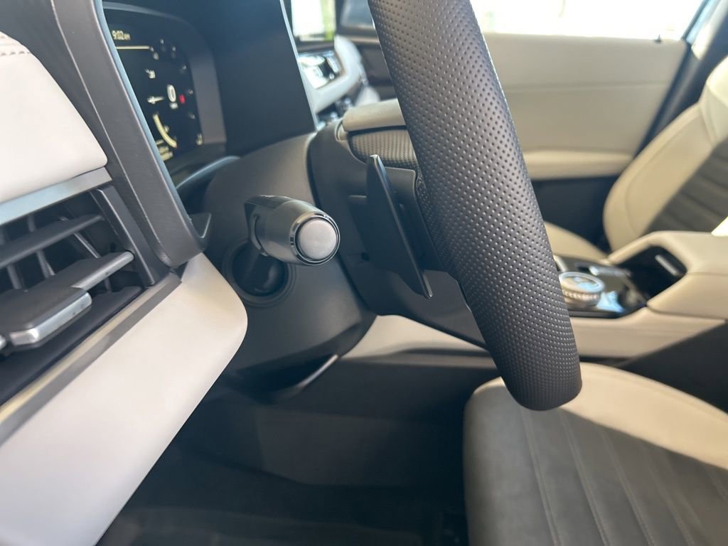 New 2026 Mitsubishi Outlander SE image 39