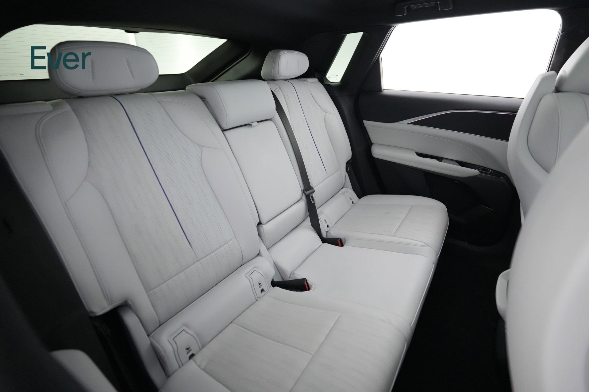 Used 2024 Cadillac Lyriq Sport w/ LPO, Floor Liner Package RWD image 5