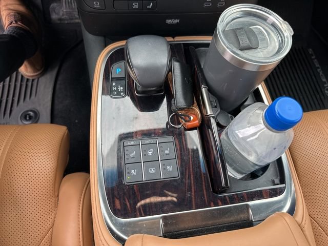 Used 2023 Lexus LS 500 AWD w/ Luxury Package image 17