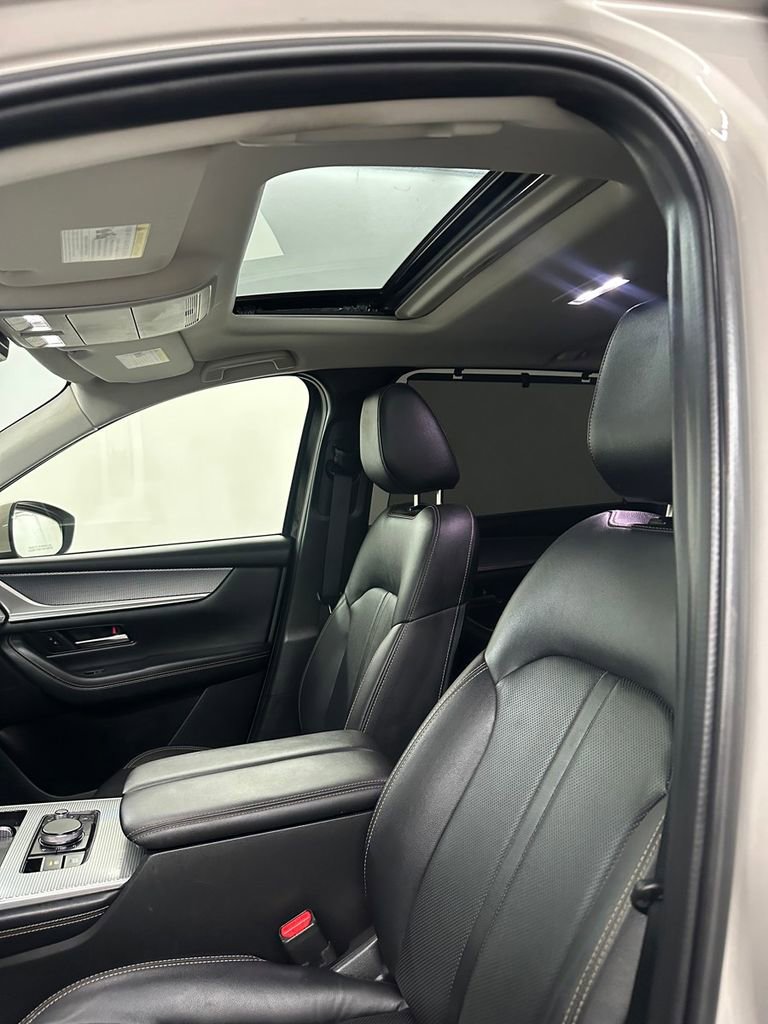 Used 2024 MAZDA CX-90 3.3 Turbo w/ Preferred Package image 12