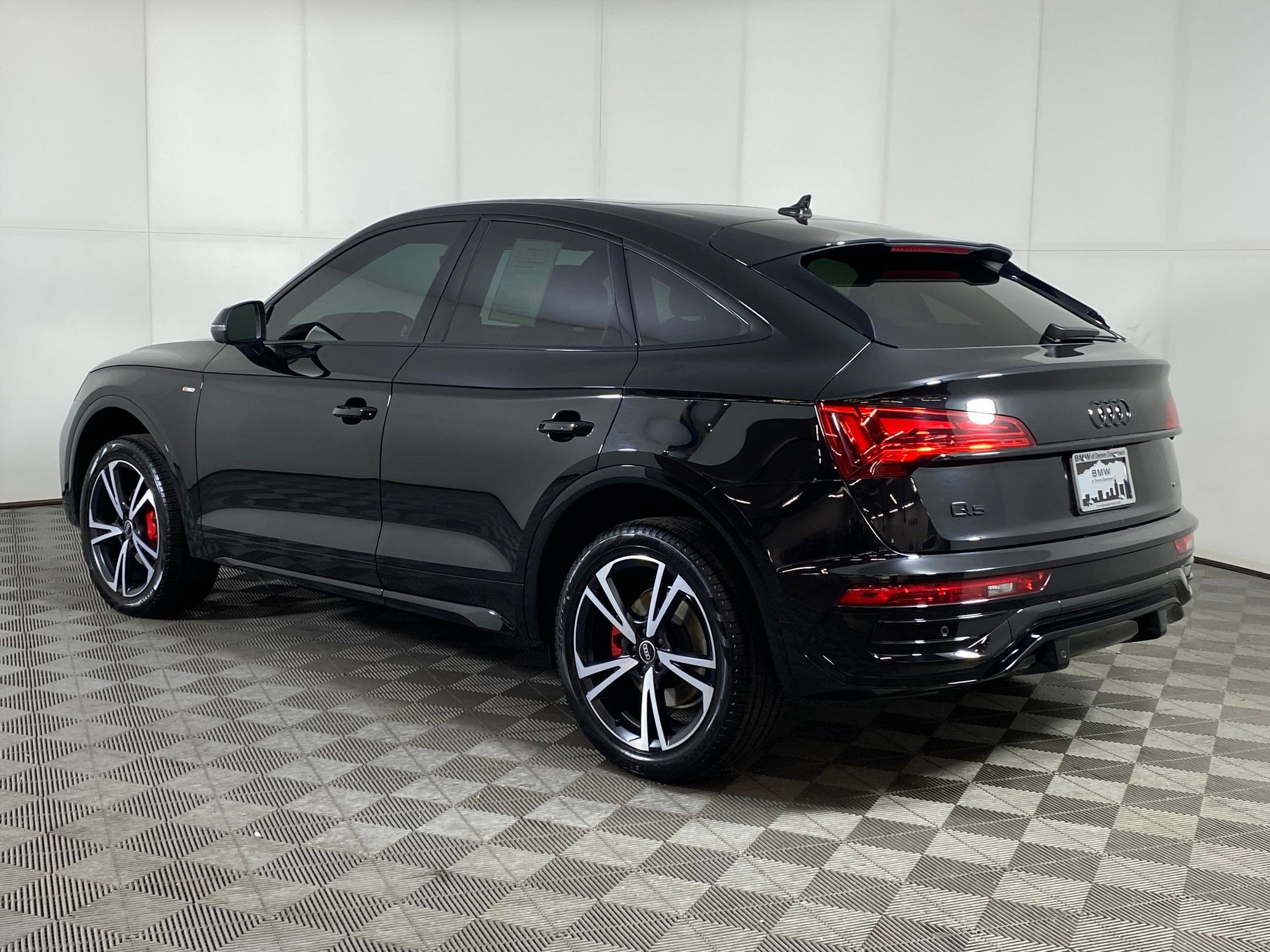 Used 2025 Audi Q5 2.0T Premium Plus image 3