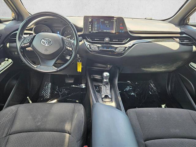 Used 2018 Toyota C-HR XLE FWD image 16