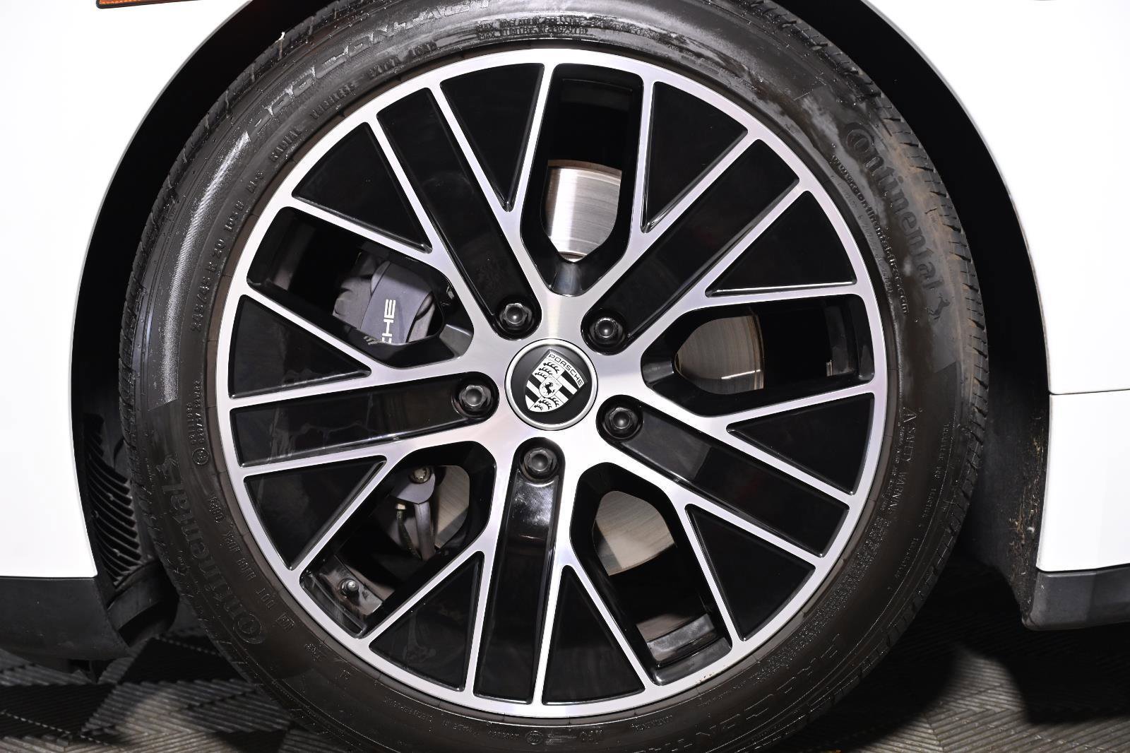 Used 2021 Porsche Taycan RWD image 42