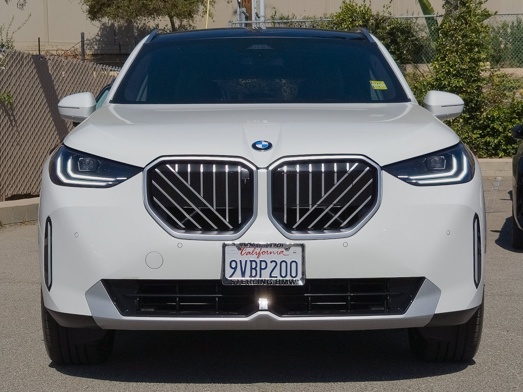 Used 2026 BMW X3 xDrive30i w/ Premium Package AWD/4WD image 2