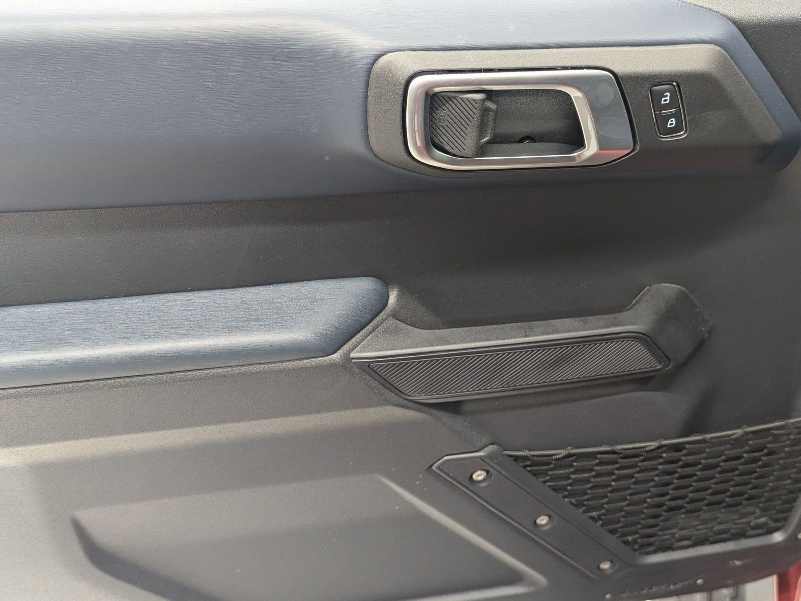 New 2025 Ford Bronco Heritage Edition image 10