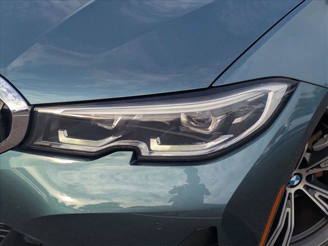 Used 2021 BMW 330i Sedan w/ Premium Package RWD image 8