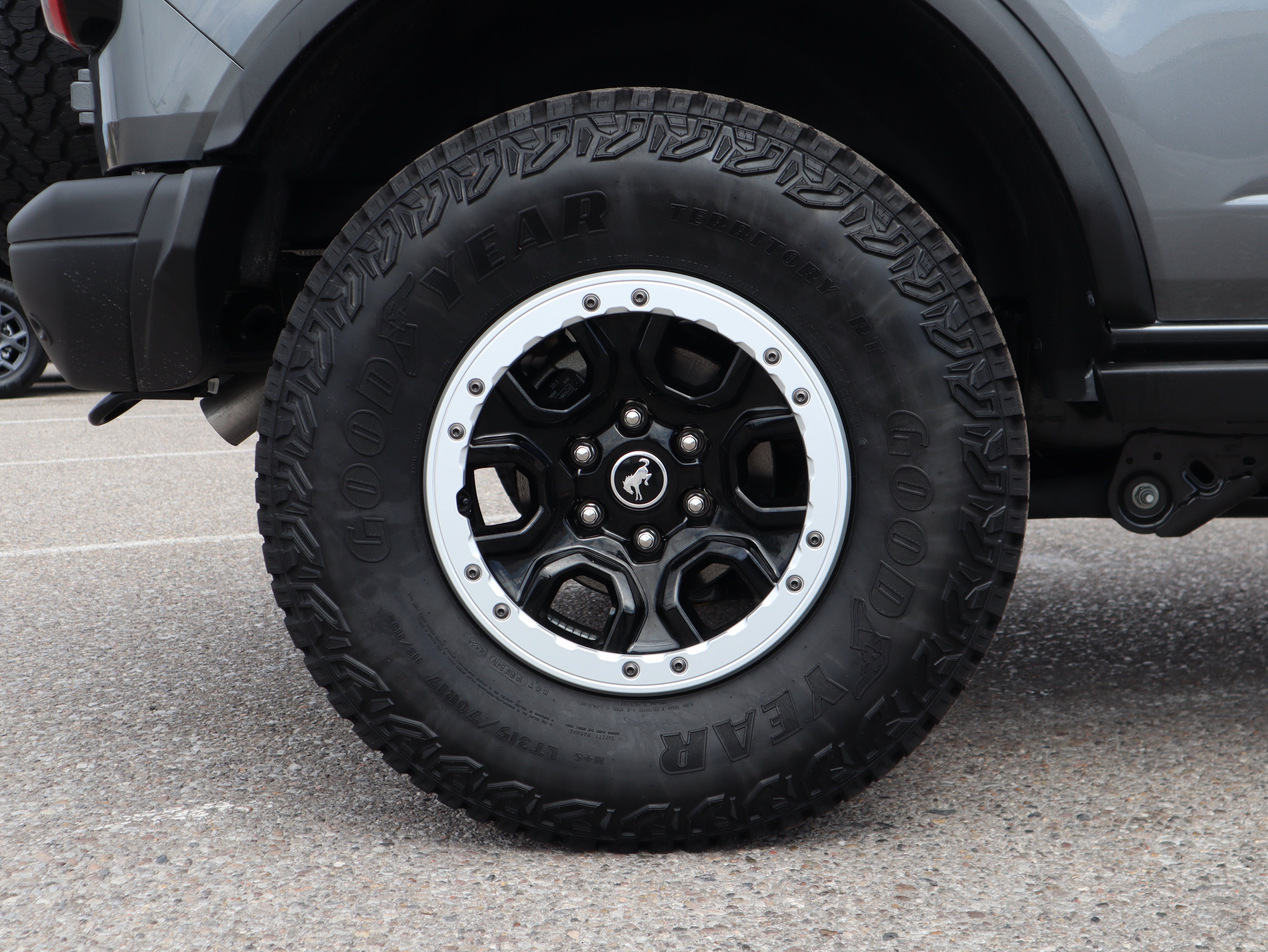 New 2026 Ford Bronco Badlands AWD/4WD image 12