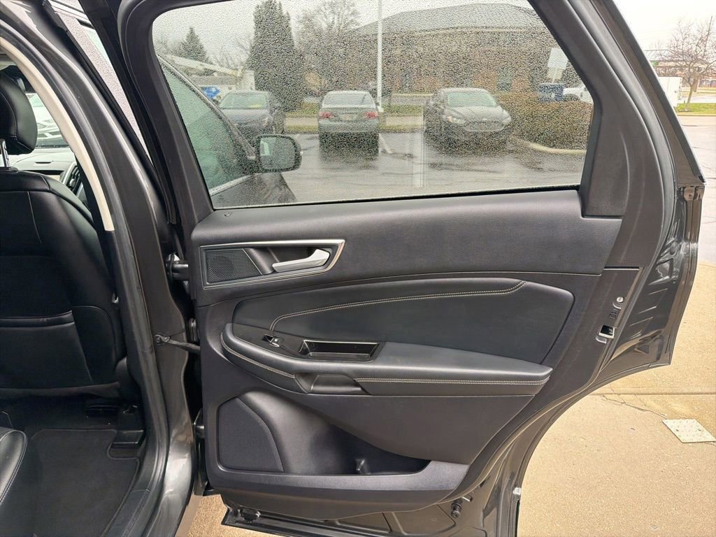 Certified 2019 Ford Edge Titanium w/ Equipment Group 301A image 41