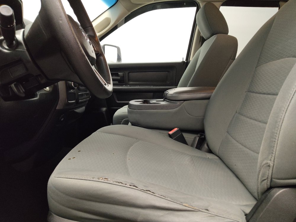 Used 2014 RAM 1500 Express RWD image 17