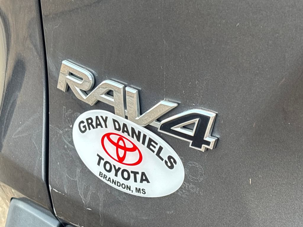 Used 2020 Toyota RAV4 LE w/ All Weather Liner Package image 31