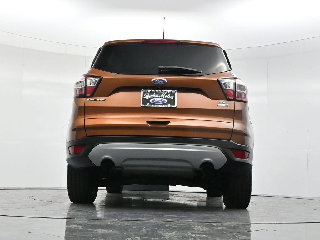 Used 2017 Ford Escape SE AWD/4WD image 47