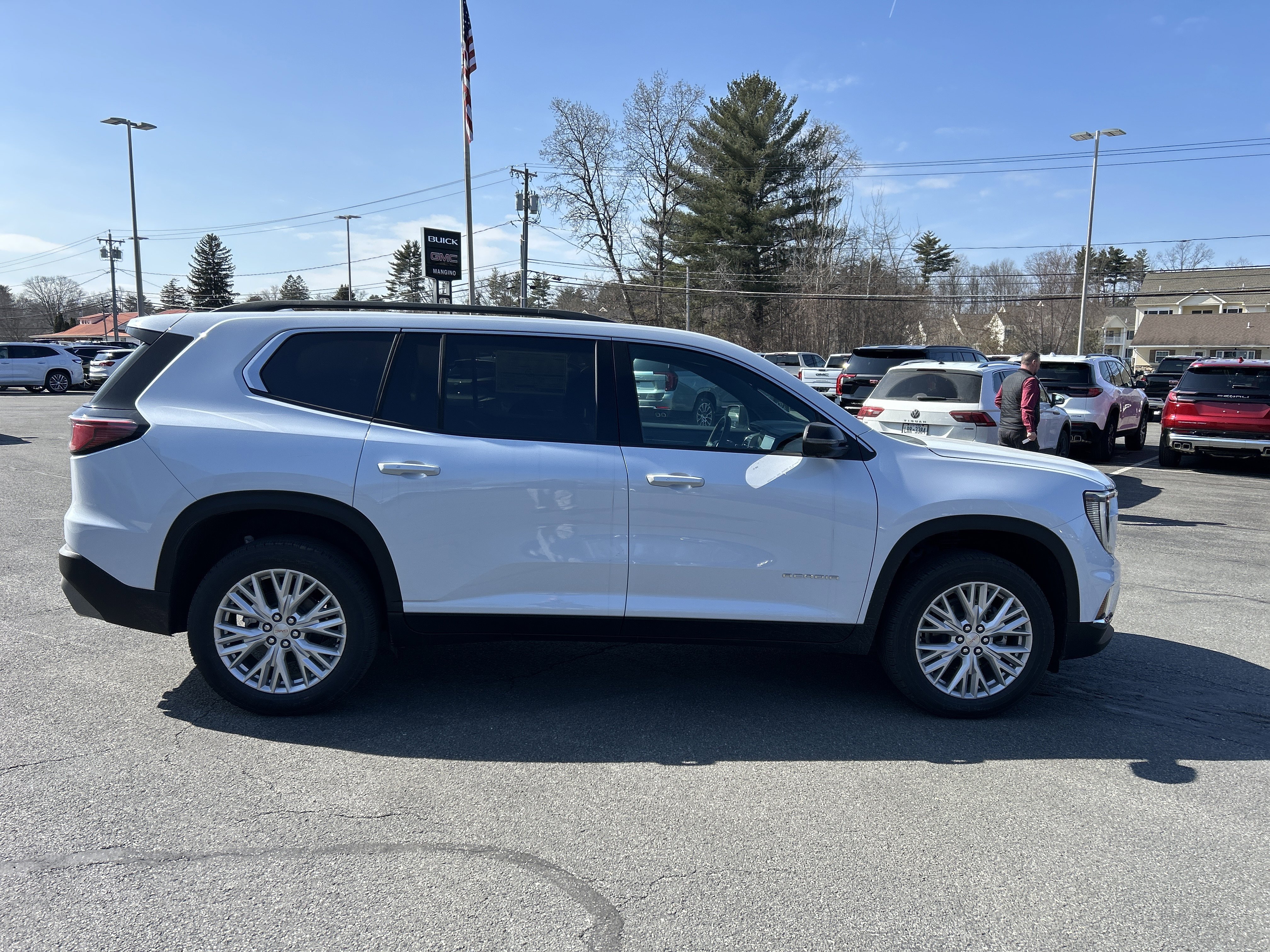 Used 2026 GMC Acadia Elevation w/ Elevation Premium Package image 10