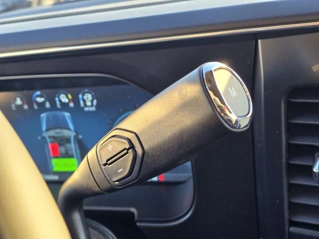 New 2026 Ford F250 Platinum w/ Platinum Plus Package image 32