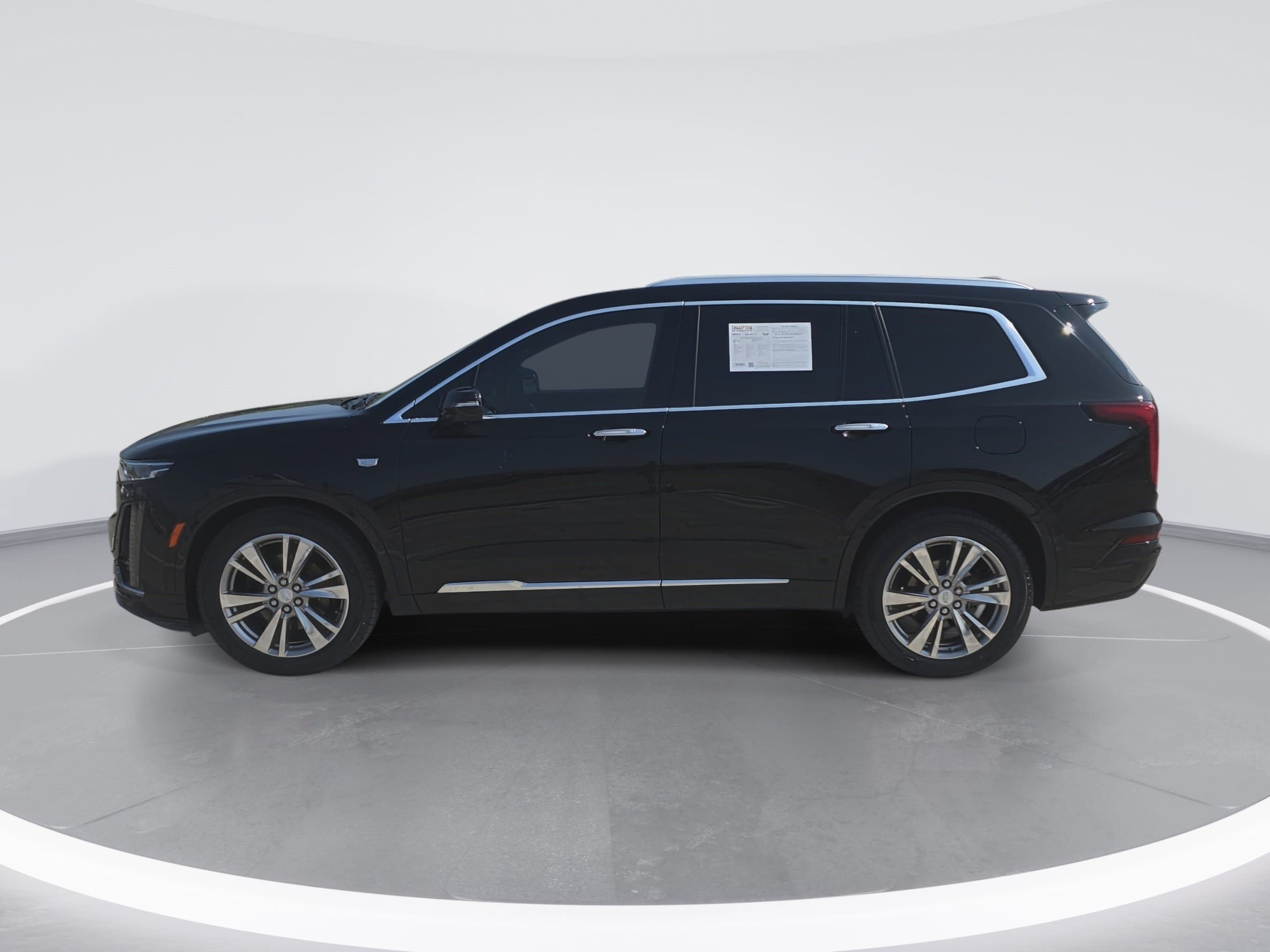 Used 2024 Cadillac XT6 Premium Luxury w/ Platinum Package FWD image 6