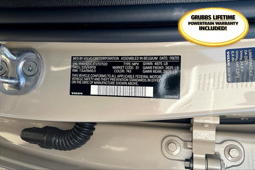 New 2026 Volvo XC40 B4 Plus w/ Protection Package Premier image 22