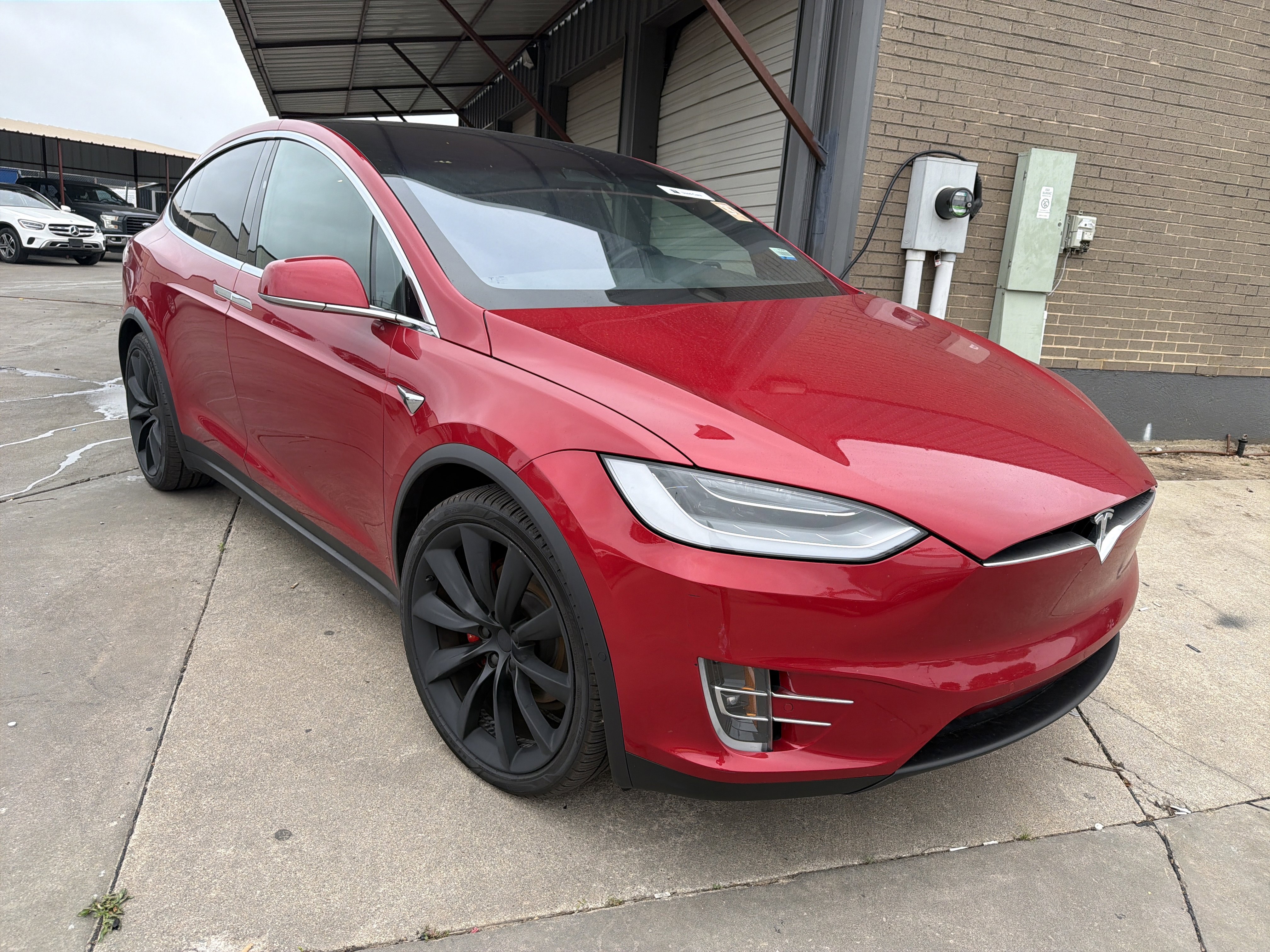 Used 2020 Tesla Model X Performance image 3
