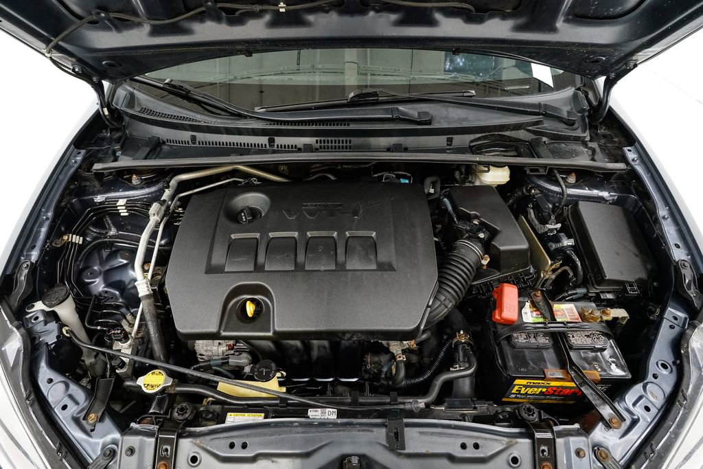 Used 2014 Toyota Corolla S image 3