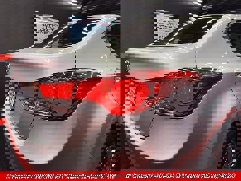 Used 2012 Hyundai Elantra GLS image 24