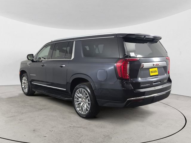 Used 2023 GMC Yukon XL SLT AWD/4WD image 3