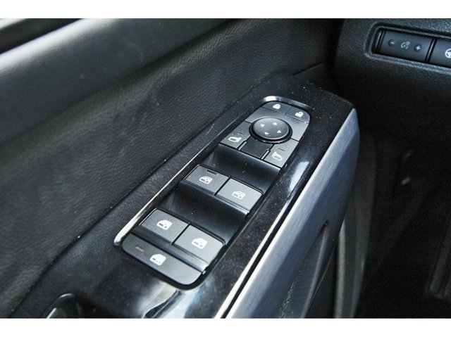 Used 2024 Nissan Pathfinder SL FWD image 11