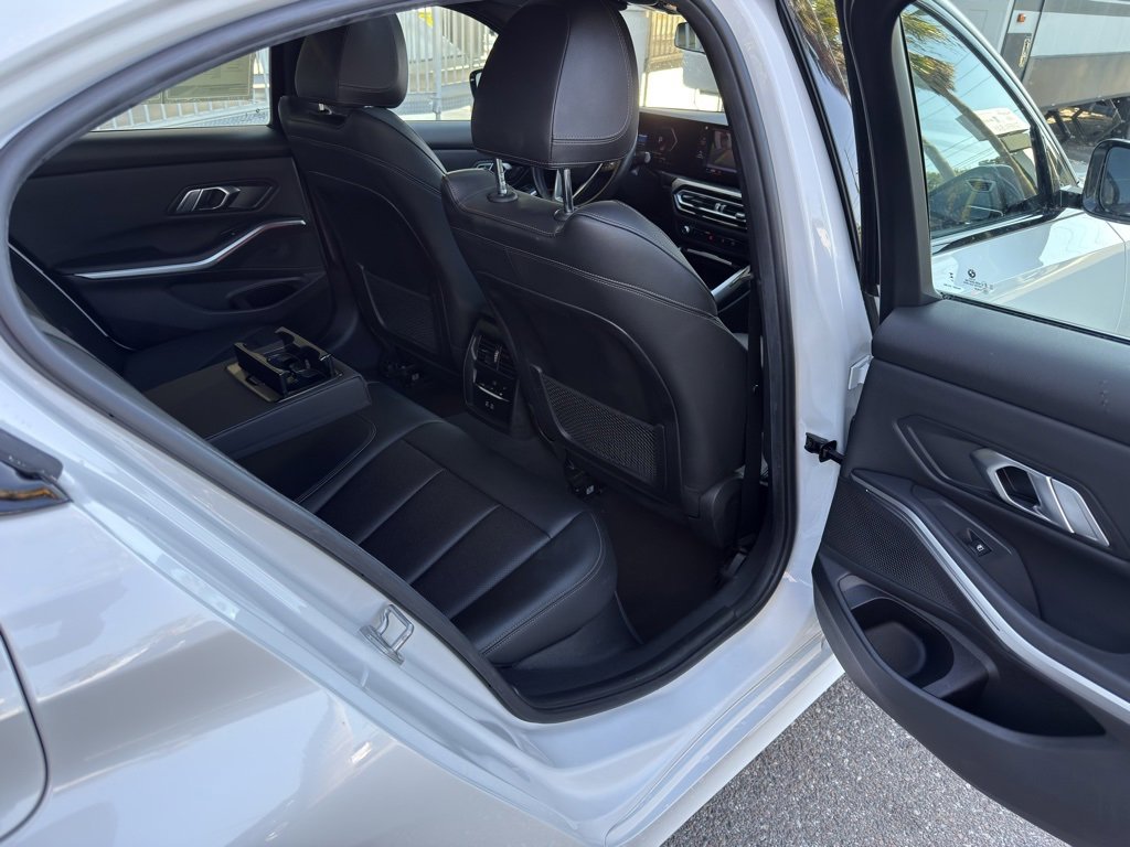 Used 2023 BMW 330i Sedan w/ Driving Assistance Package image 29