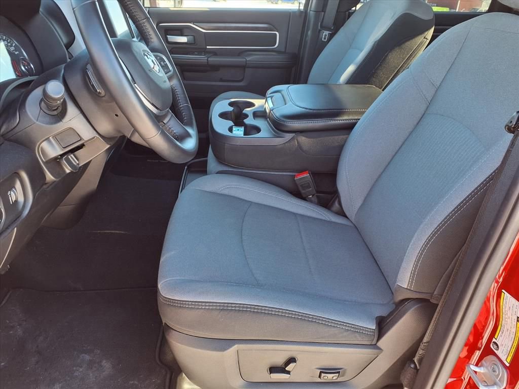 Used 2024 RAM 2500 Big Horn w/ Bed Utility Group image 19