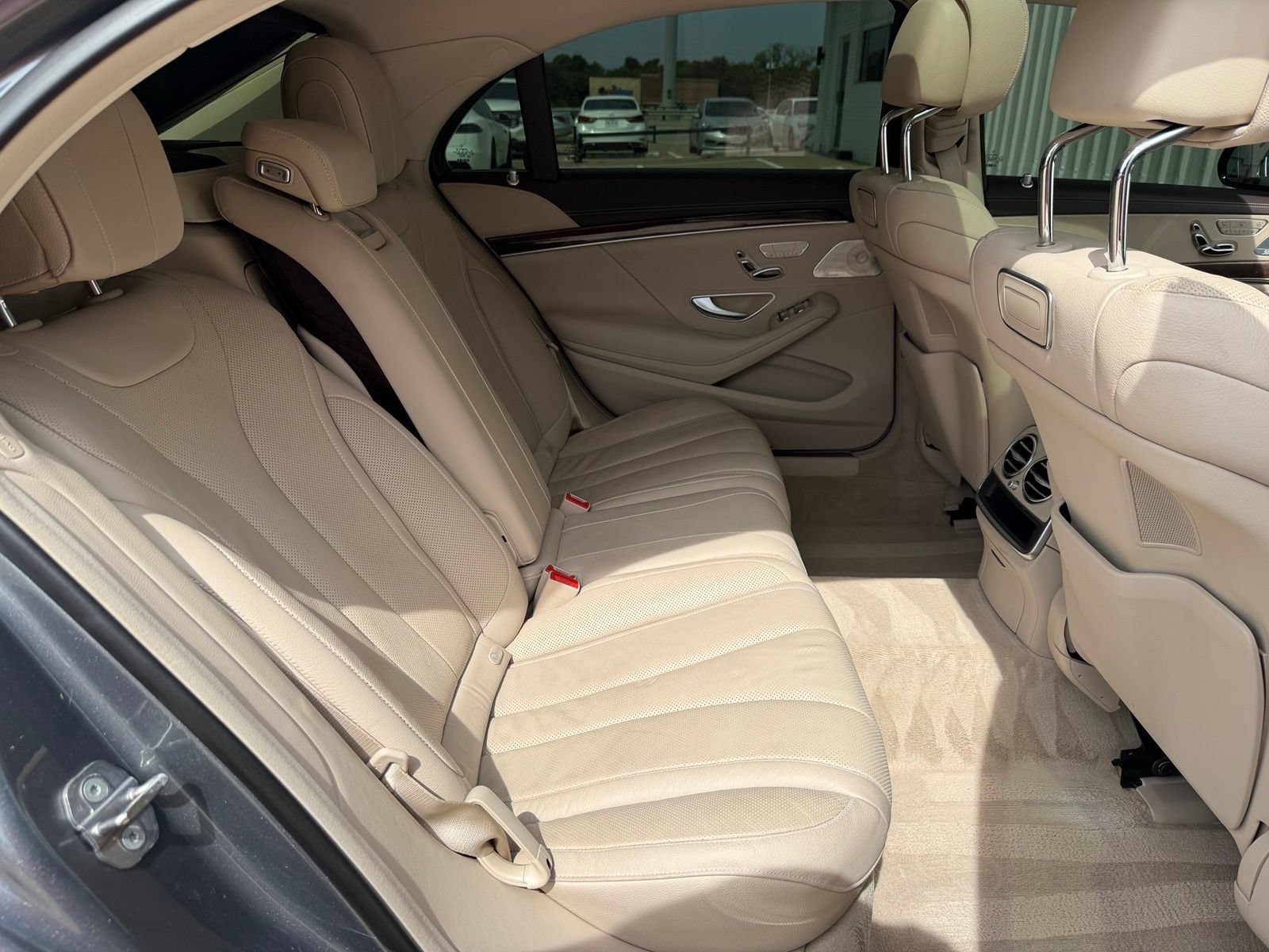 Used 2019 Mercedes-Benz S 450 Sedan image 24