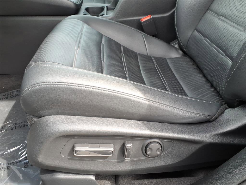 Used 2024 Honda CR-V EX-L image 16