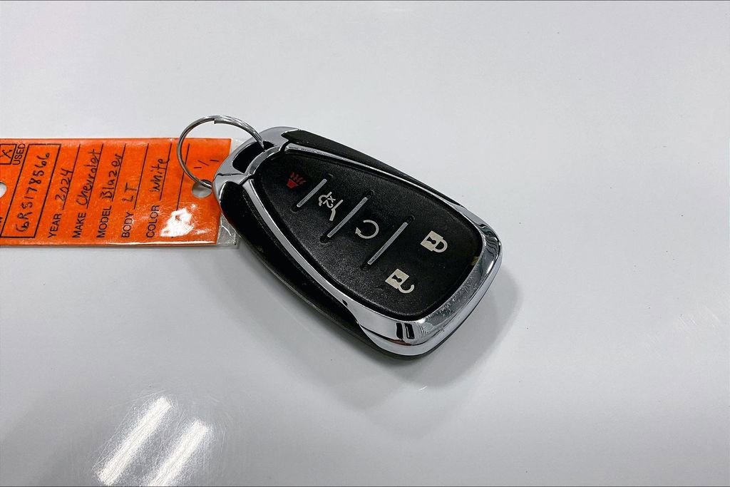 Used 2024 Chevrolet Blazer LT w/ Convenience Package image 13