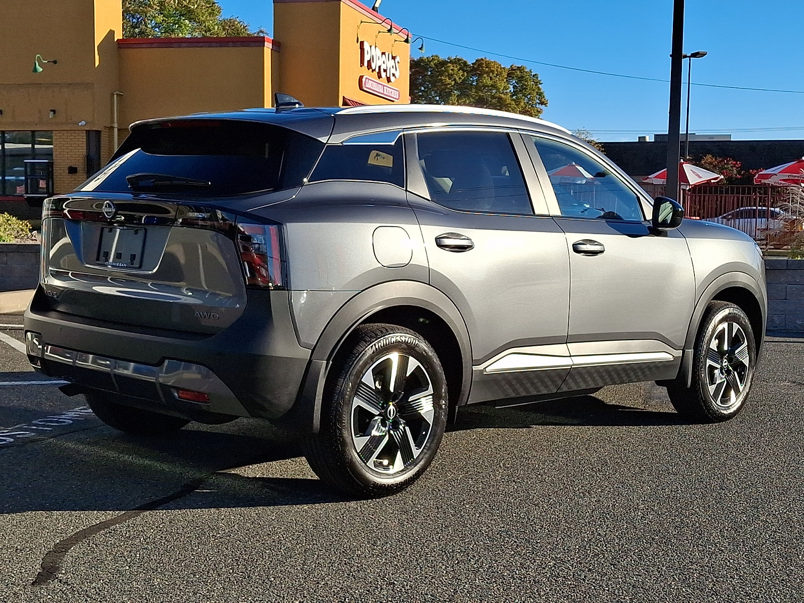 Used 2026 Nissan Kicks SV w/ Charging Package AWD/4WD image 7