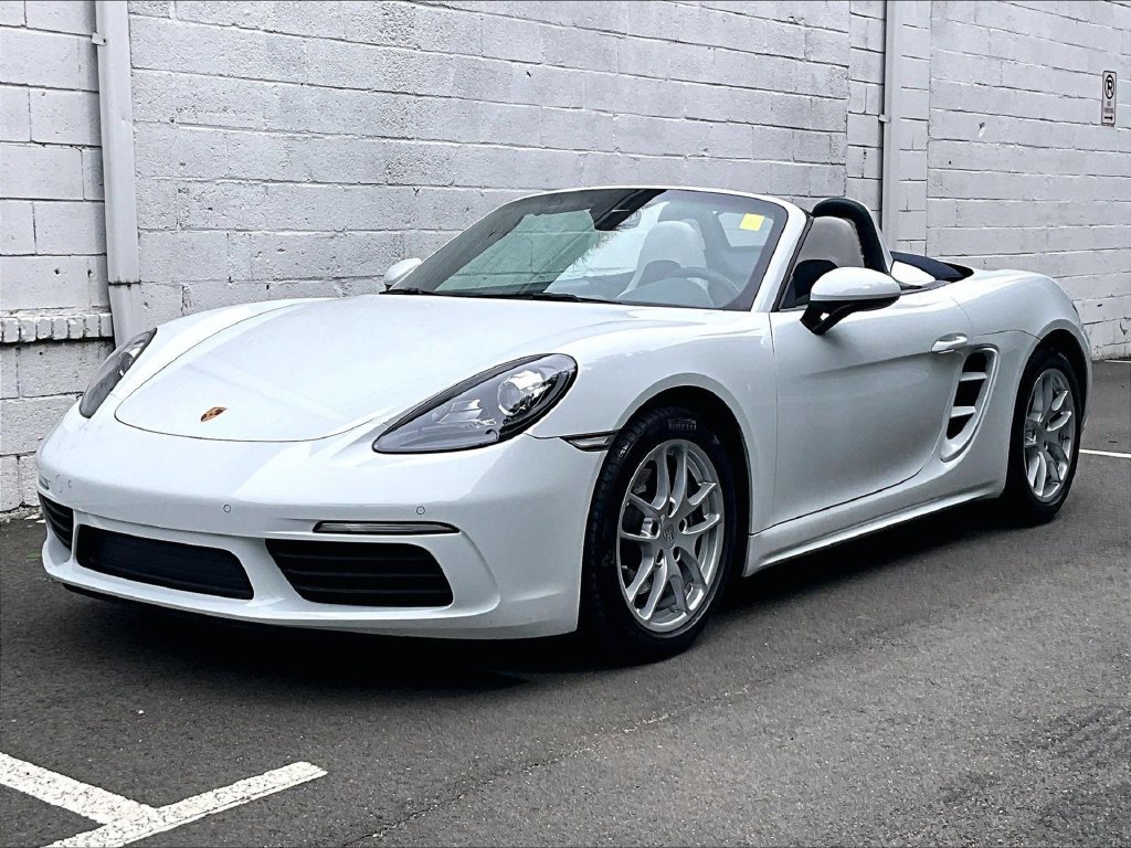 Used 2019 Porsche 718 Boxster RWD image 1