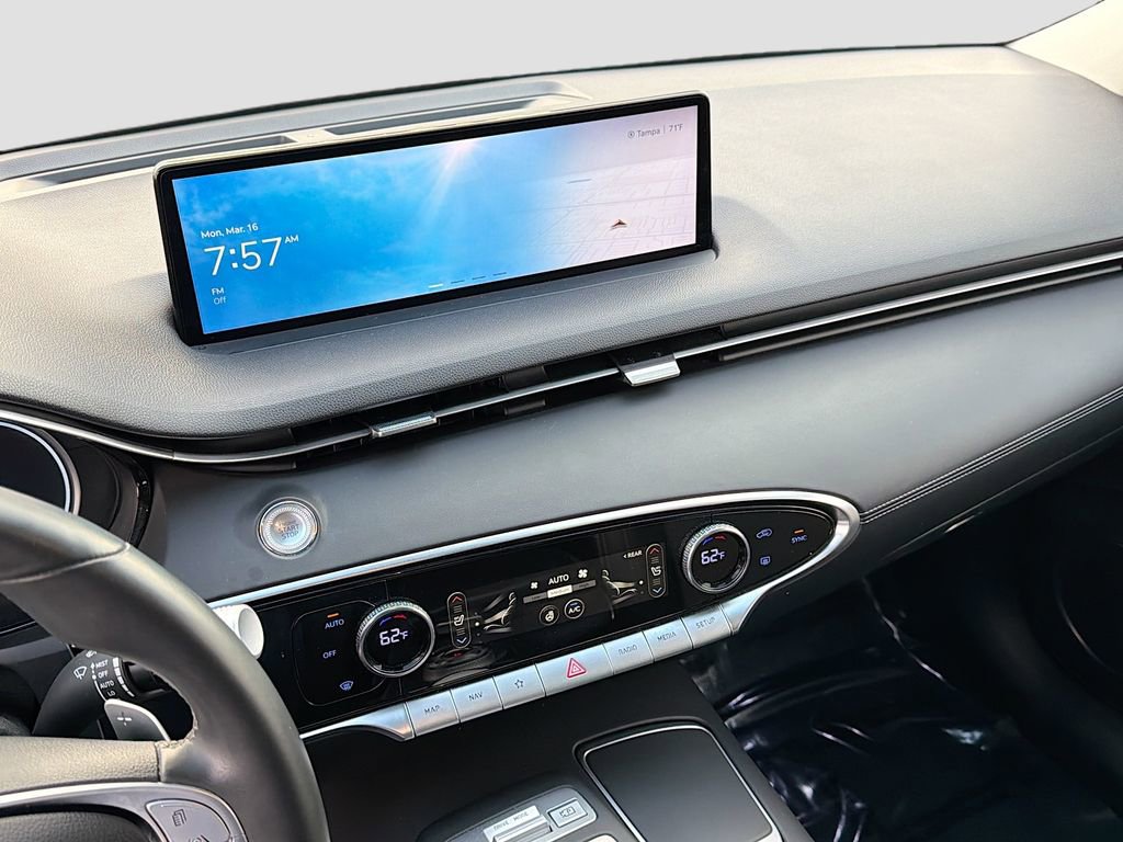 Used 2023 Genesis GV70 2.5T Select w/ Select Package image 27